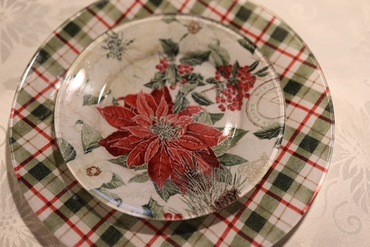 Pointsettia Holiday Dinnerware